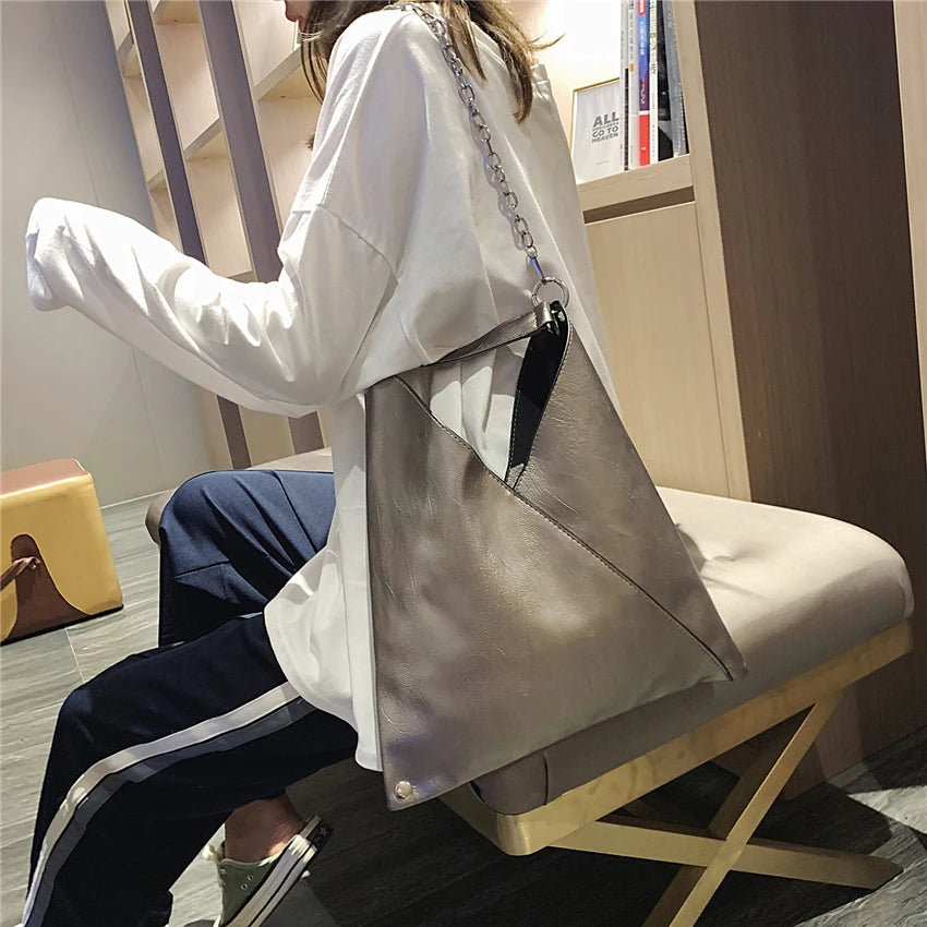 Rivet Chain Hobo Shoulder Bag