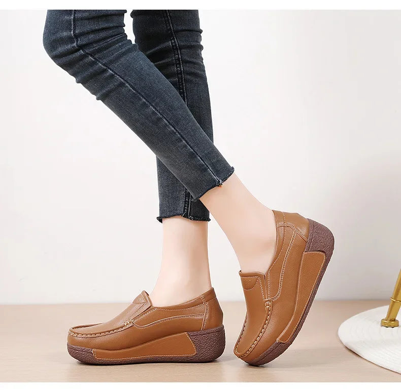 Spring and Summer Women Fashion Loafers Genuine Leather Moccasins Autumn Slip-on Casual Round Toe Wedge Platform Rocking Shoes