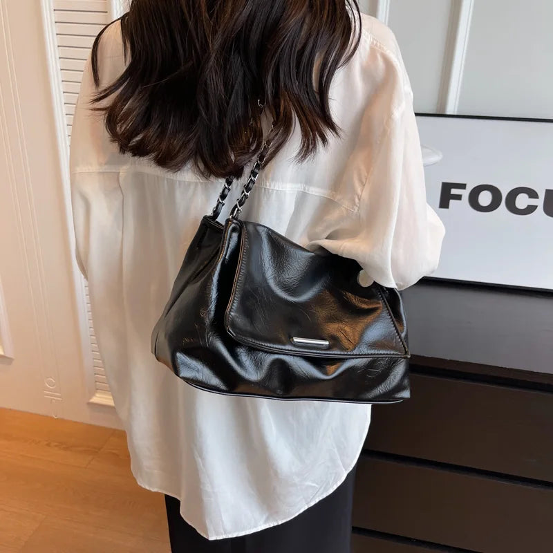 Ladies Handbag Women Fashion Bags Brand Designer Silver Shoulder Bag Large Capacity Female Bag Soft Leather Underarm Bag Totes