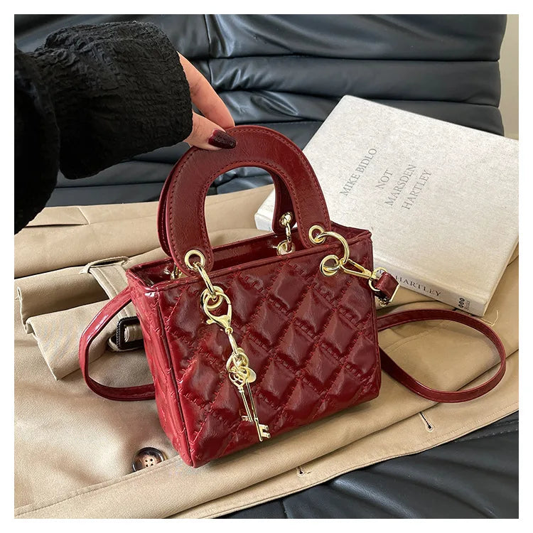 Fashionable texture diamond grid hand-held small square bag women's bag new western-style shoulder bag commuting crossbody bag