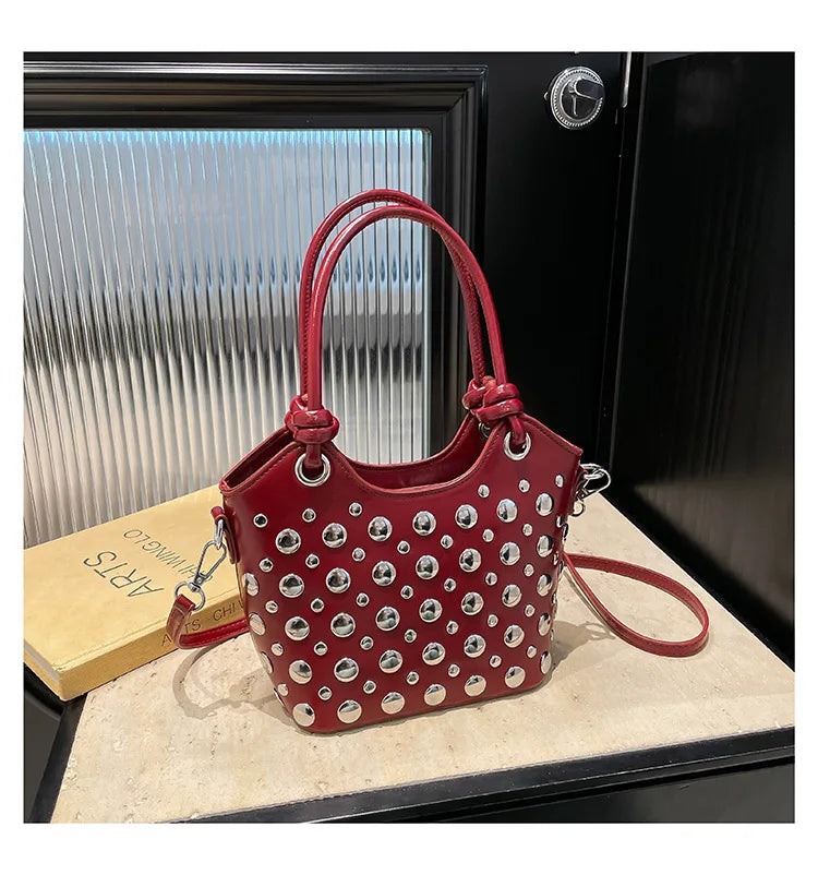 Rivet Shoulder Bags American Style PU Leather Tote Bag Large Capacity Commuting Handbag Messenger Causal Crossbody Commuter Bag