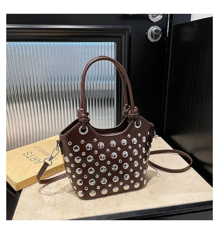 Rivet Shoulder Bags American Style PU Leather Tote Bag Large Capacity Commuting Handbag Messenger Causal Crossbody Commuter Bag