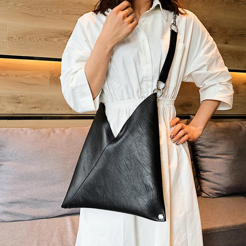 Rivet Chain Hobo Shoulder Bag