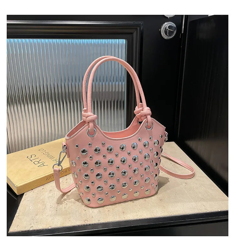 Rivet Shoulder Bags American Style PU Leather Tote Bag Large Capacity Commuting Handbag Messenger Causal Crossbody Commuter Bag